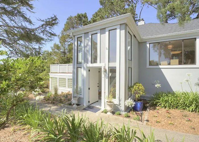 3950 Fuente De Cantos Home